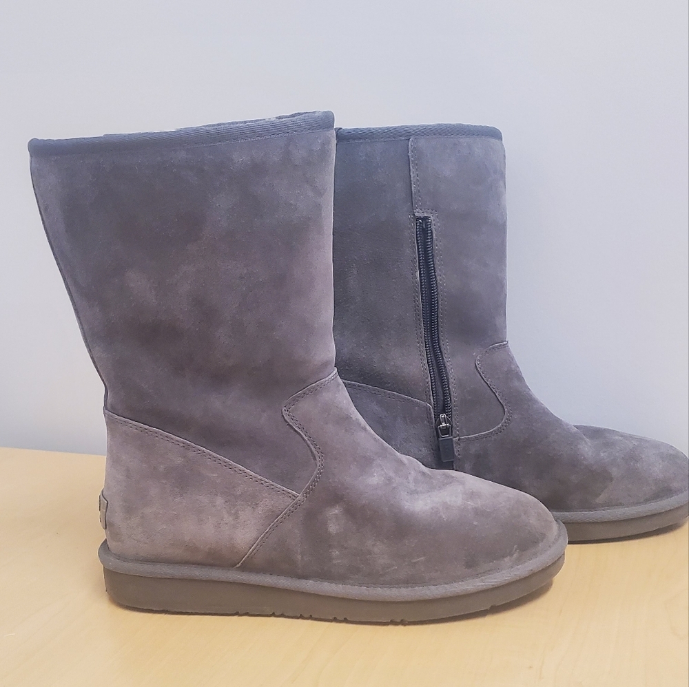 UGG Australia Pierce Suede Boots